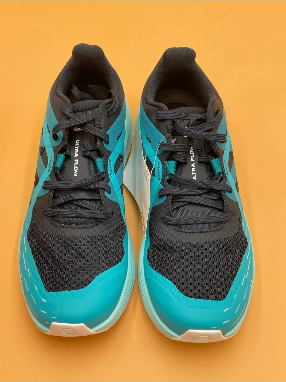 Size 8 Salomon Women Ultra Flow Trail Running Shoes Carbon / Blue